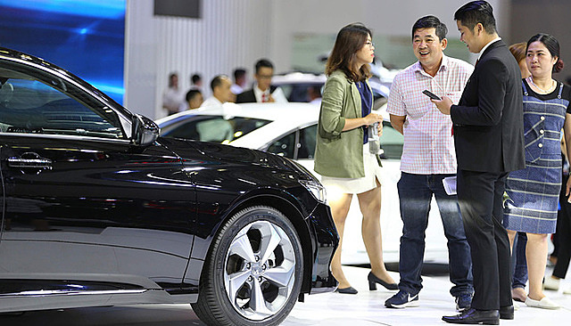 ôtô đua nhau giảm giá, Hiệp hội các Nhà sản xuất ôtô Việt Nam, Mazda, kia, Tập đoàn Thaco