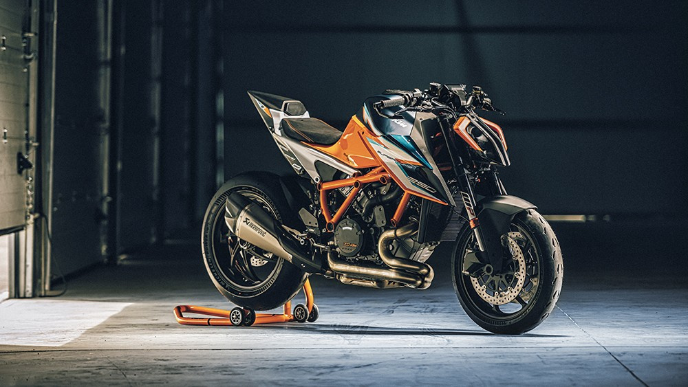 KTM 1290 Super Duke RR, naked bike