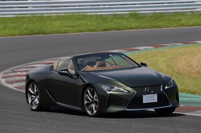 Lexus, doanh số lexus tại Nhật, Toyota
