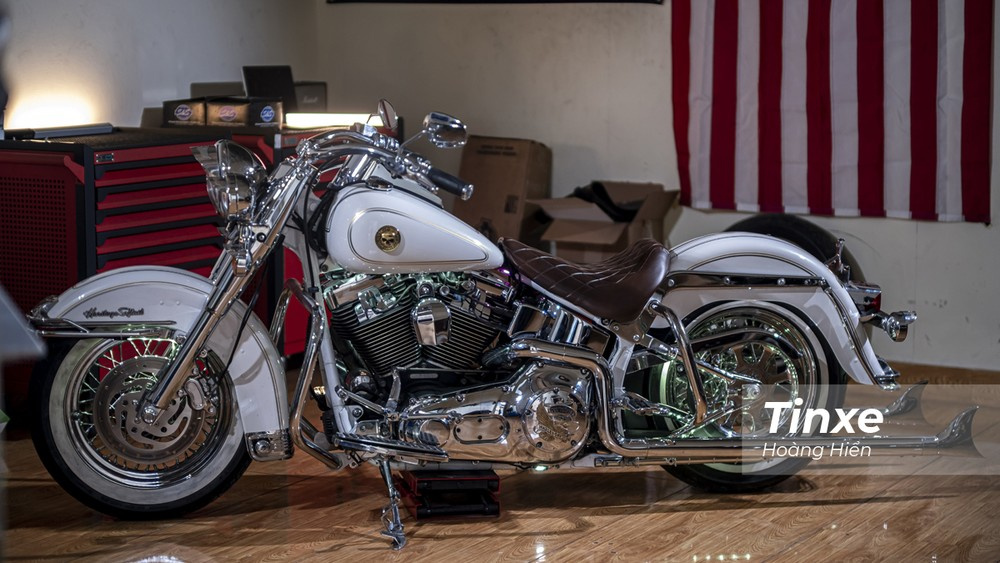 Harley-Davidson, Harley-Davidson Heritage Softtail