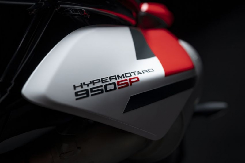 Ducati, Ducati  Hypermotard 950